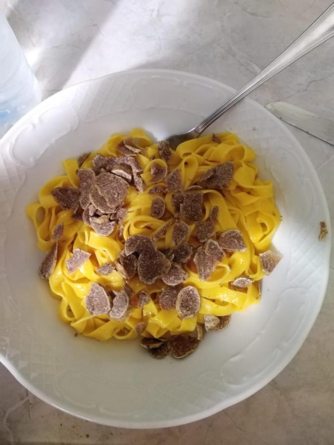 Oasi Del Monferrato - Appartamento Rosso Mombercelli Buitenkant foto