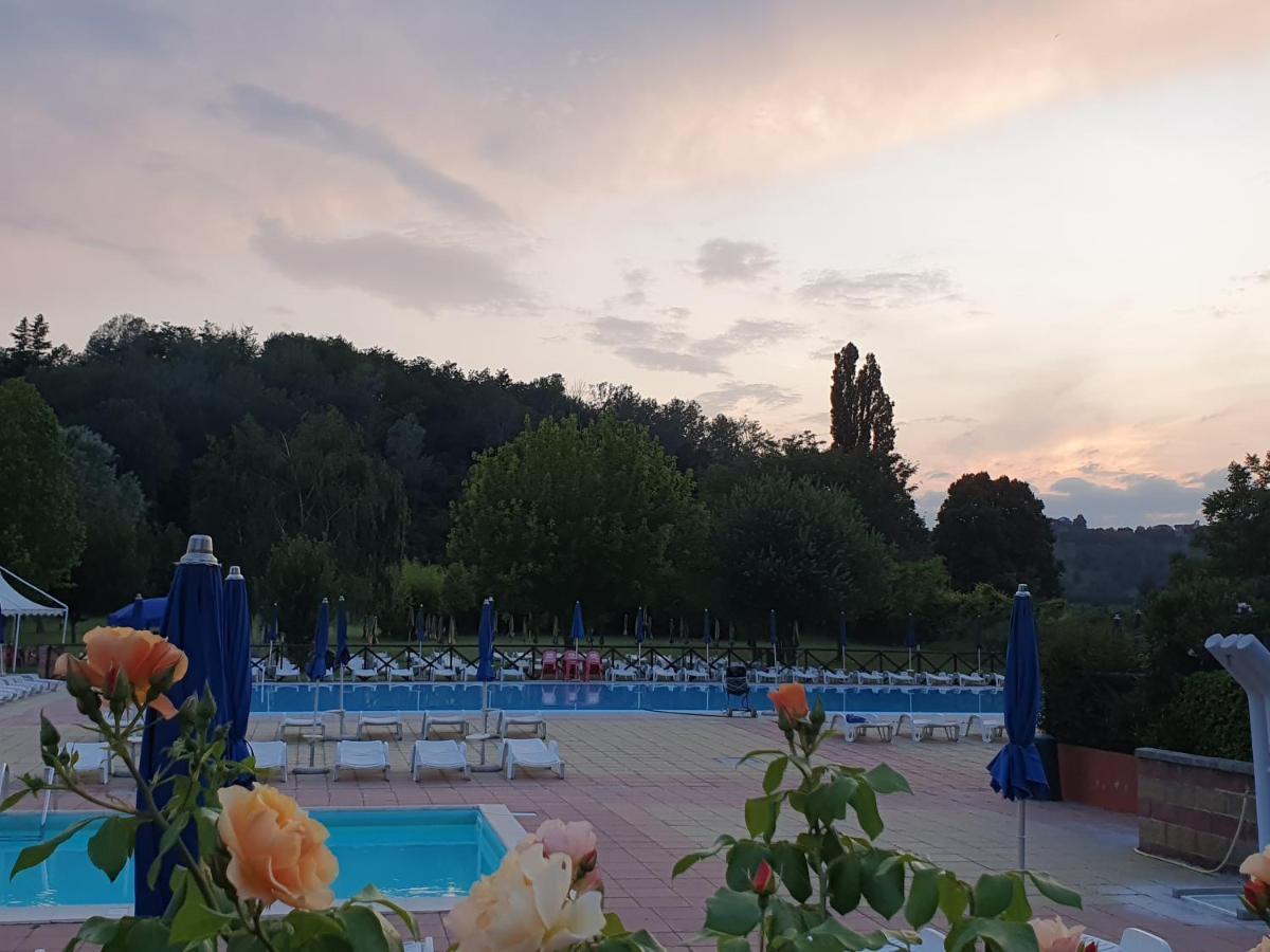 Oasi Del Monferrato - Appartamento Rosso Mombercelli Buitenkant foto